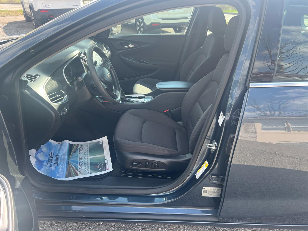 Chevrolet Malibu 4dr Sdn LT 2020