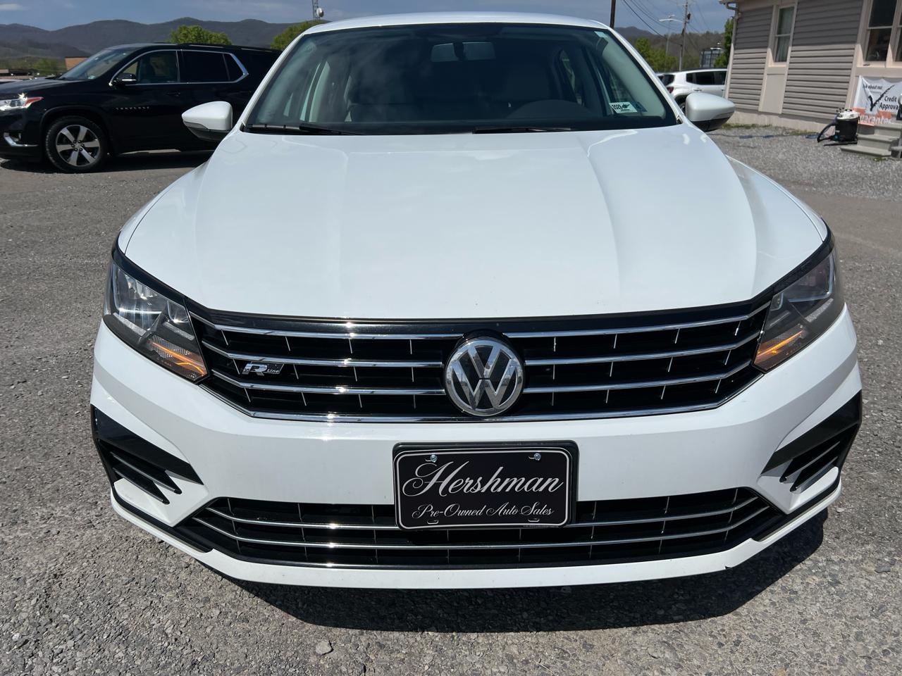Volkswagen Passat 2.0T R-Line Auto 2018