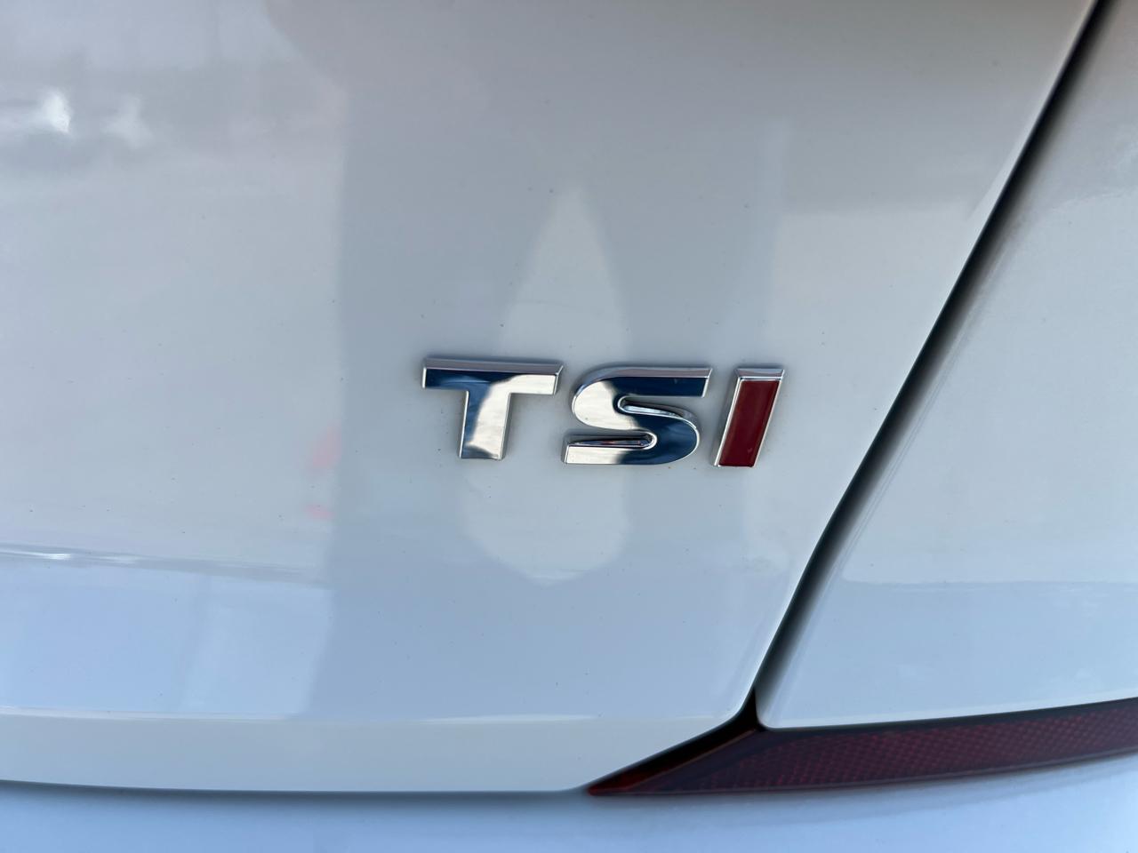 Volkswagen Passat 2.0T R-Line Auto 2018