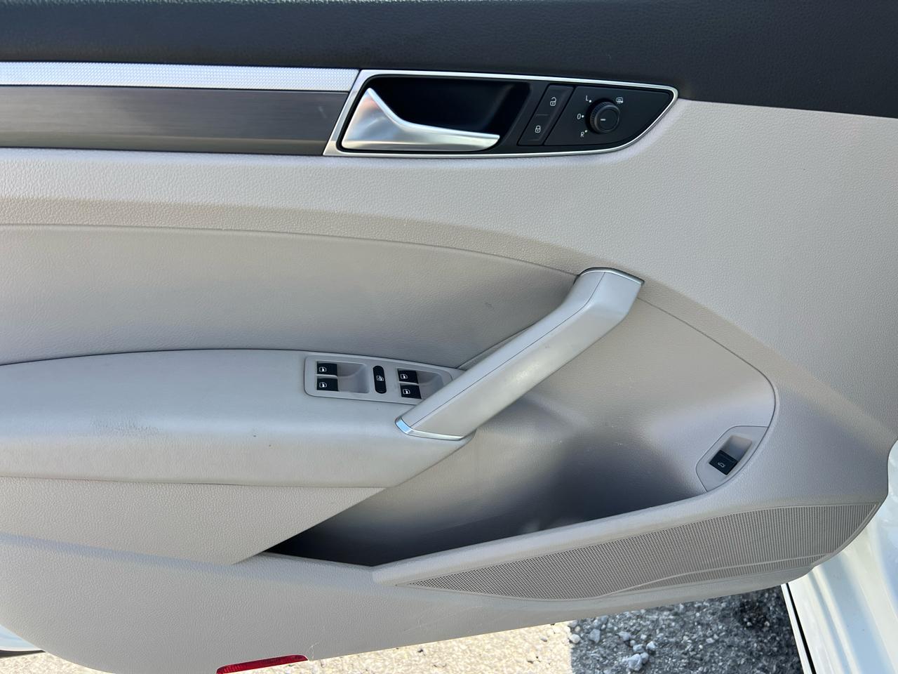 Volkswagen Passat 2.0T R-Line Auto 2018