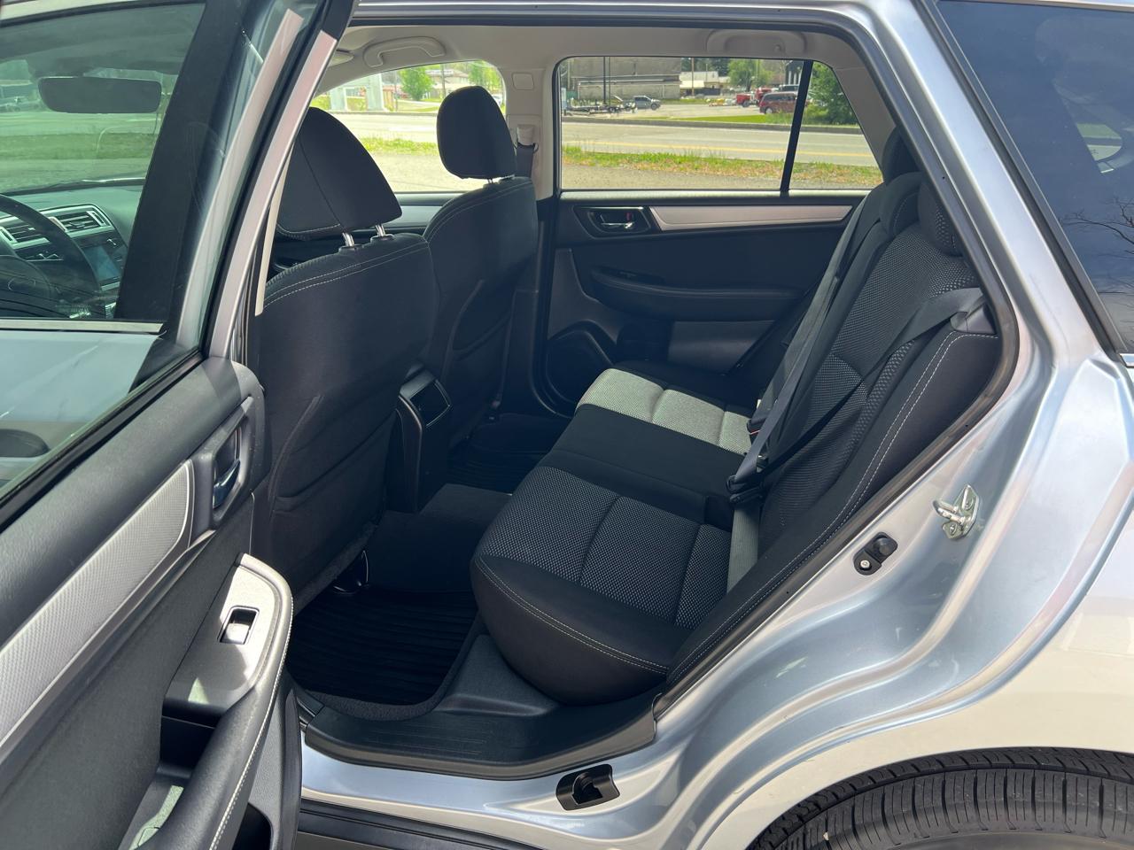 Subaru Outback 2.5i Premium 2017