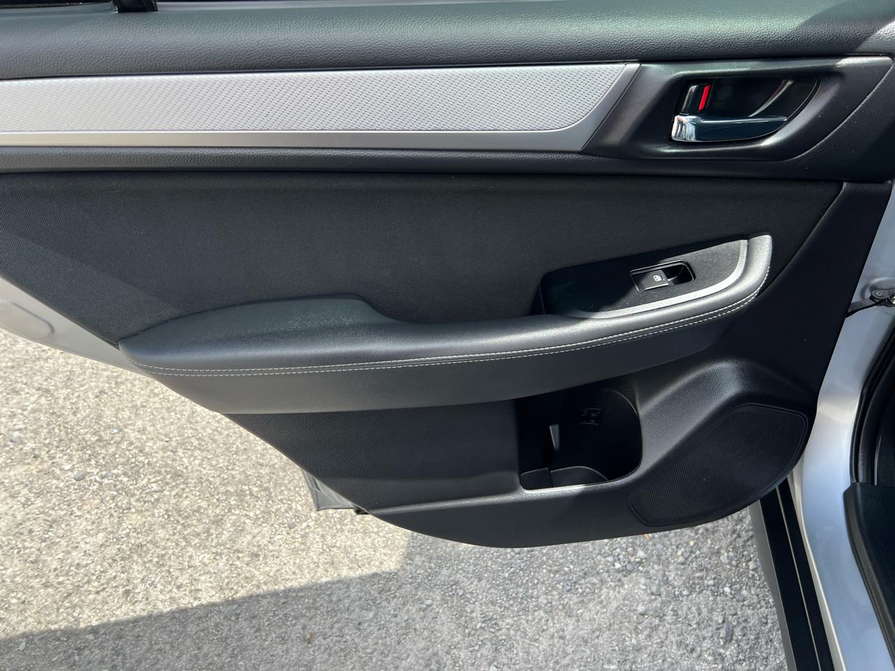 Subaru Outback 2.5i Premium 2017