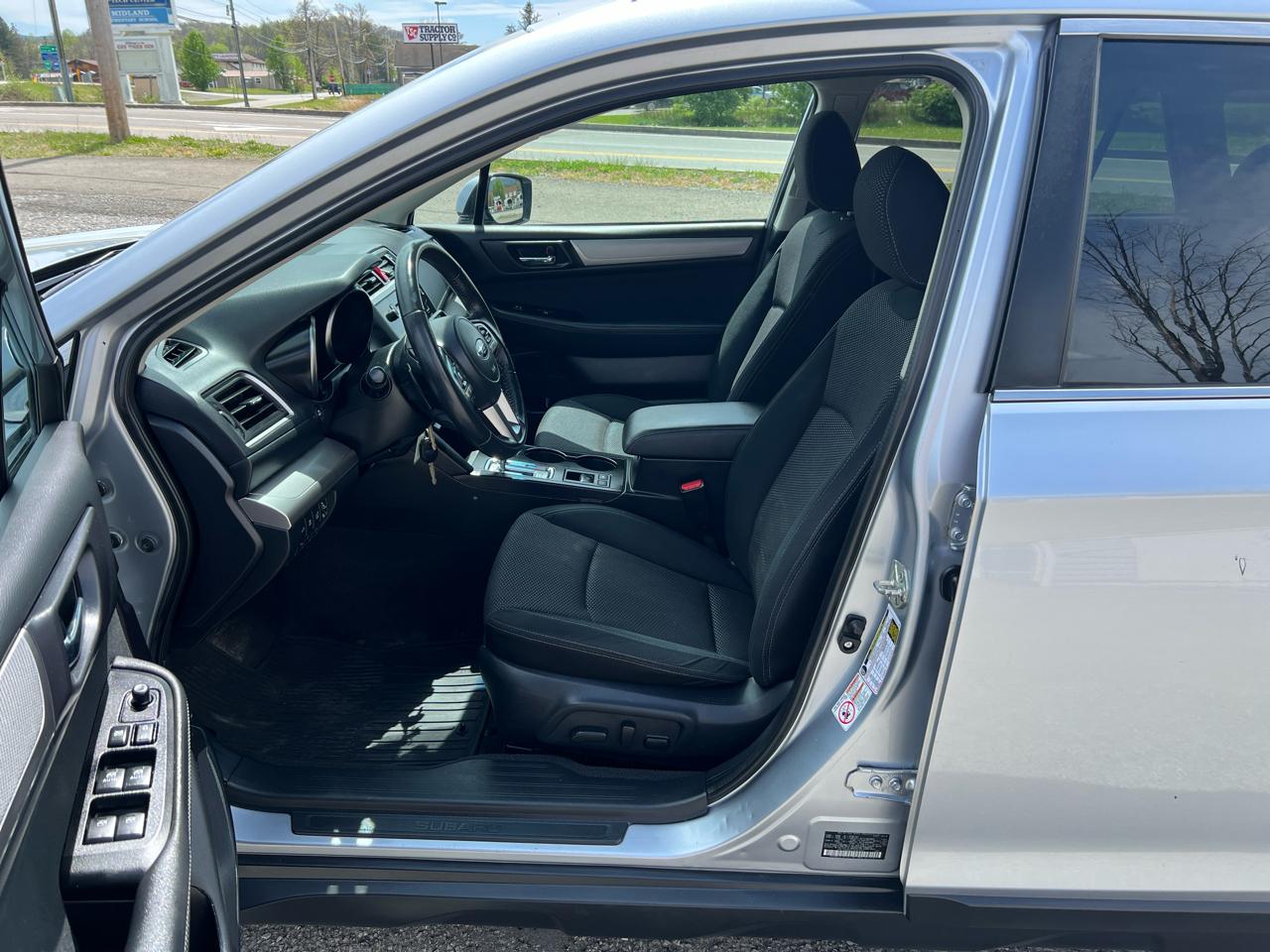 Subaru Outback 2.5i Premium 2017