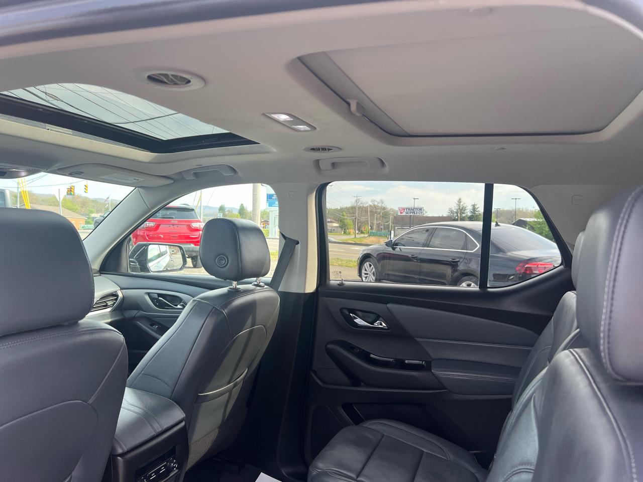 Chevrolet Traverse AWD 4dr LT Leather w/3LT 2019