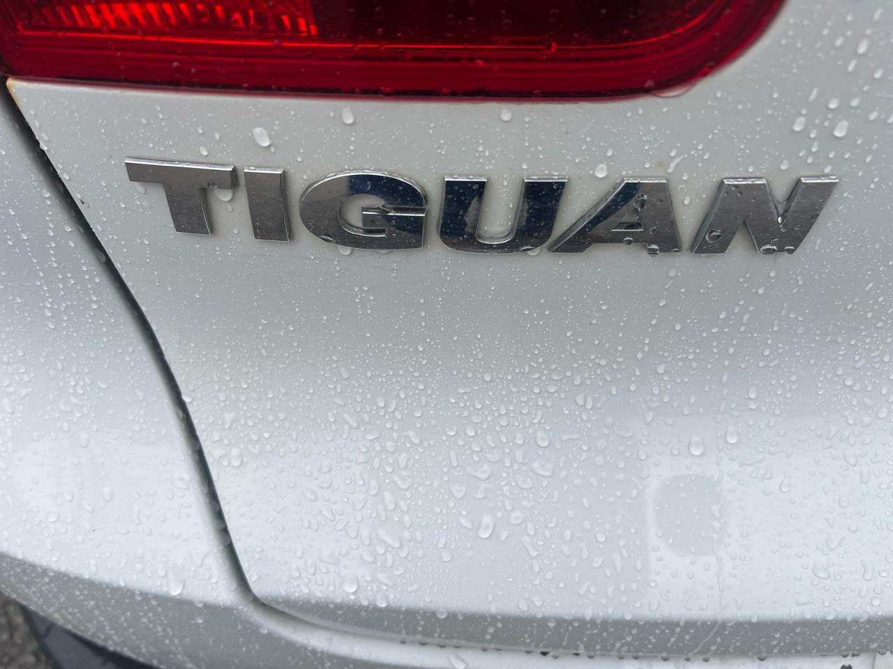 Volkswagen Tiguan 4MOTION 4dr Auto R-Line 2016
