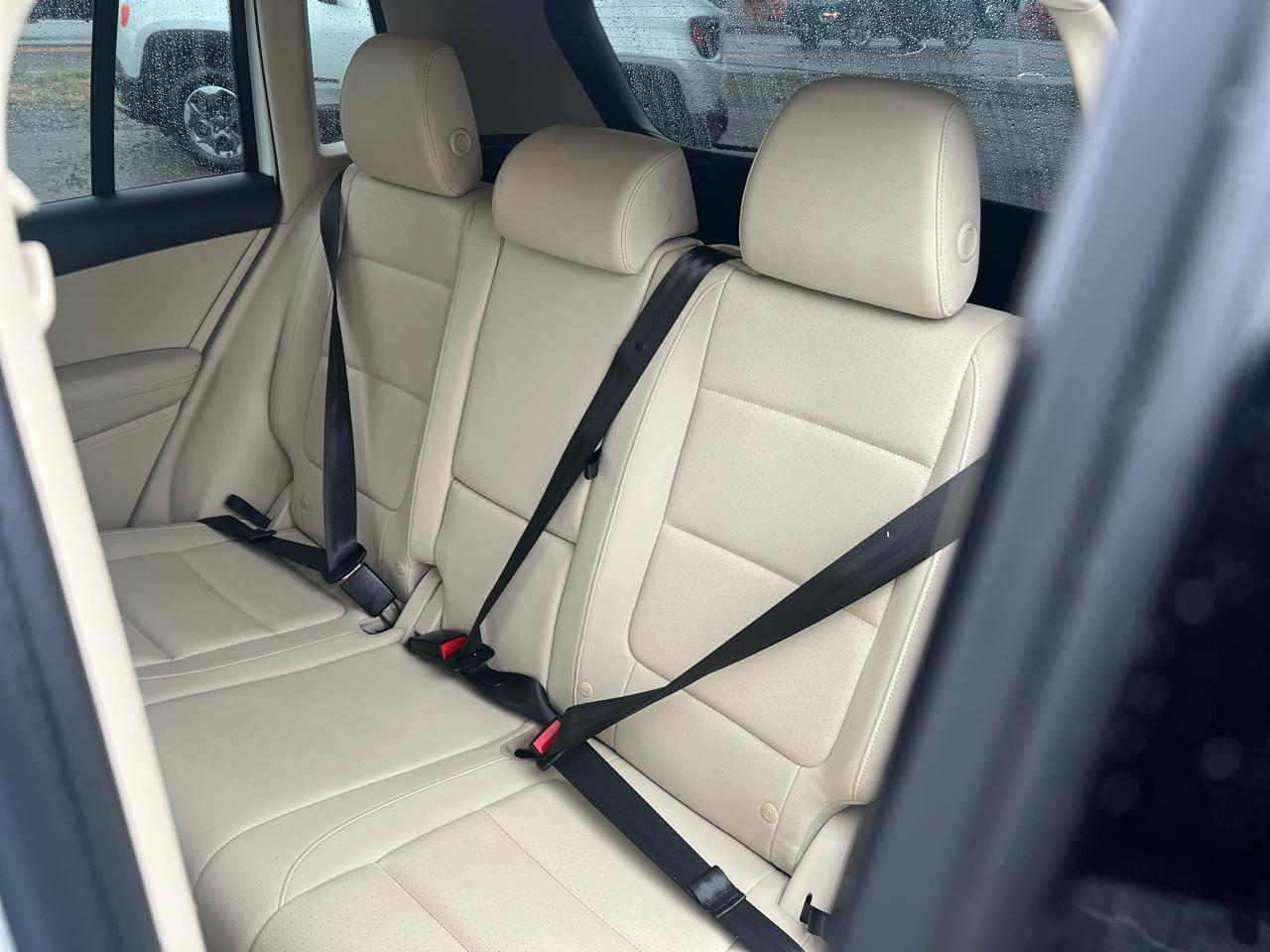 Volkswagen Tiguan 4MOTION 4dr Auto R-Line 2016