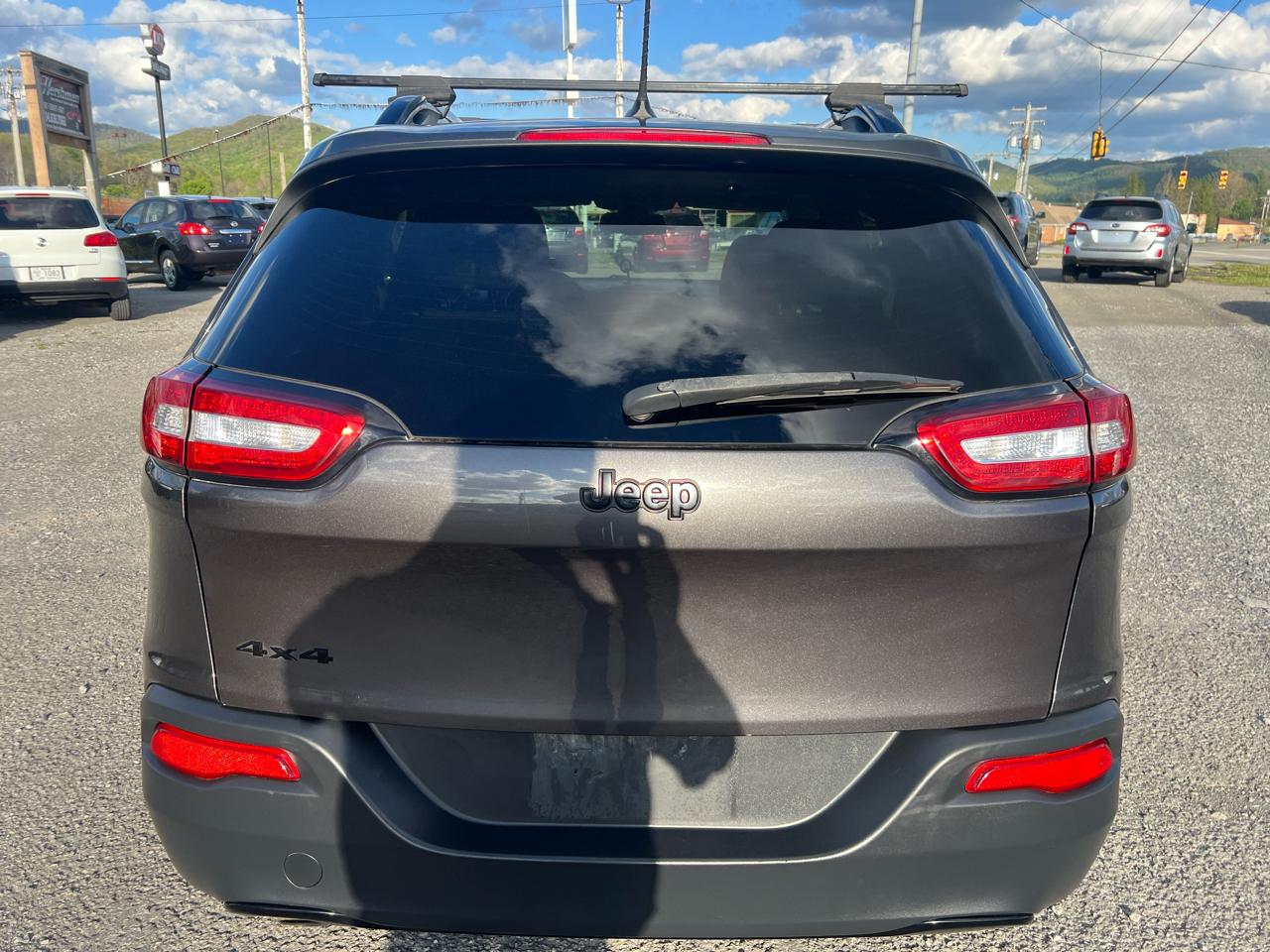 Jeep Cherokee Altitude 4x4 *Ltd Avail* 2017