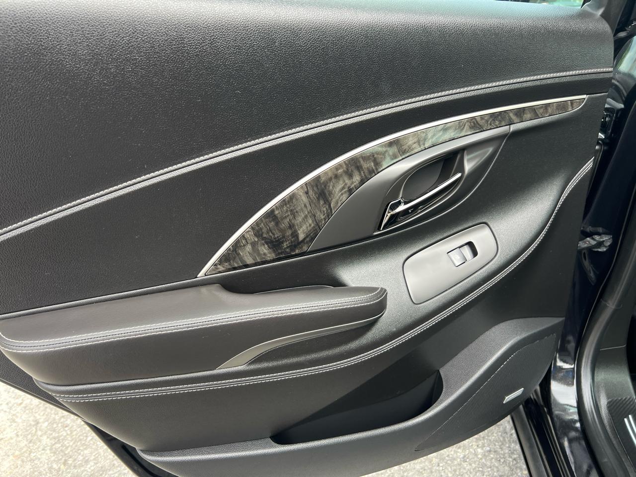 Buick LaCrosse 4dr Sdn Premium I AWD 2014