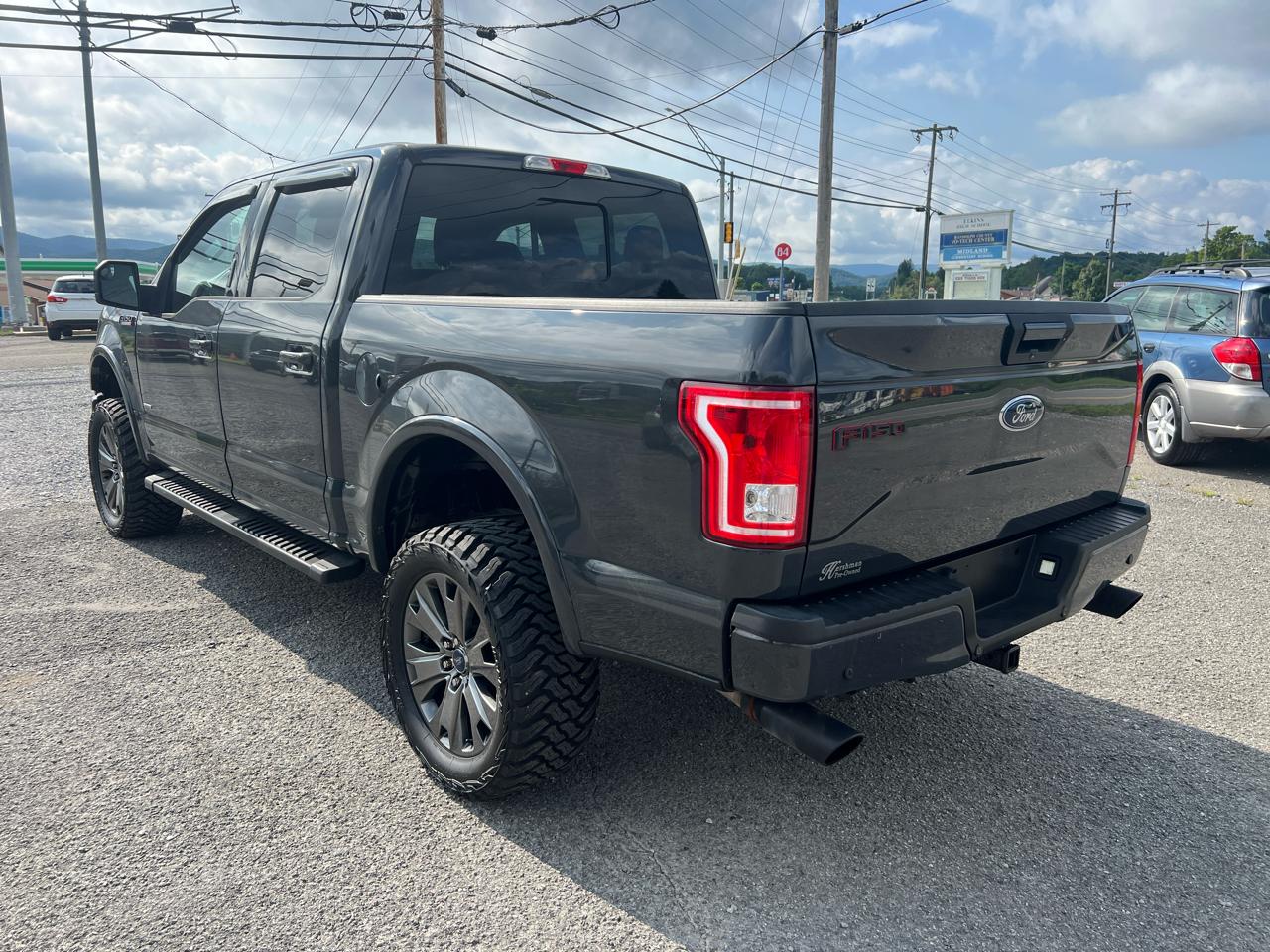 Ford F-150 4WD SuperCrew 145" XLT 2016