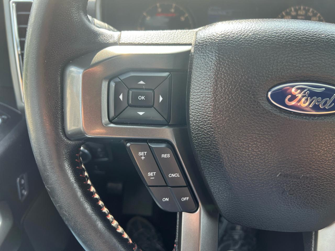 Ford F-150 4WD SuperCrew 145" XLT 2016