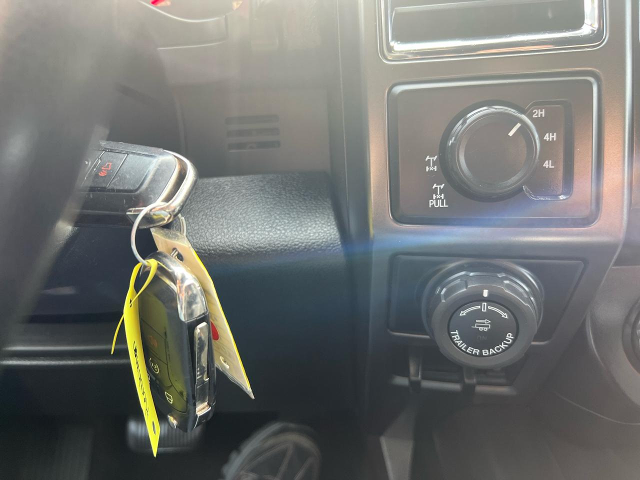 Ford F-150 4WD SuperCrew 145" XLT 2016