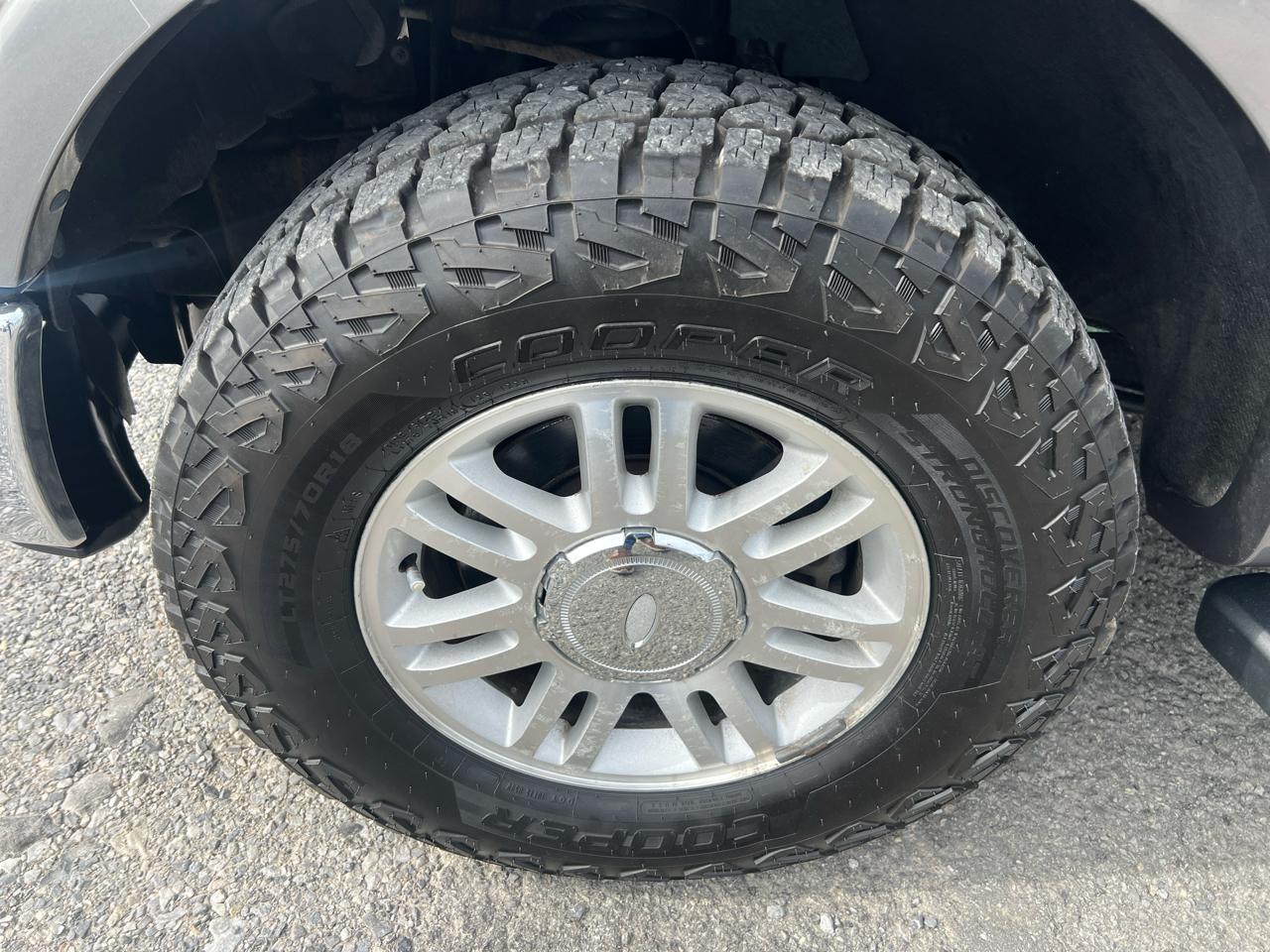 Ford F-150 4WD SuperCrew 145" Lariat 2013