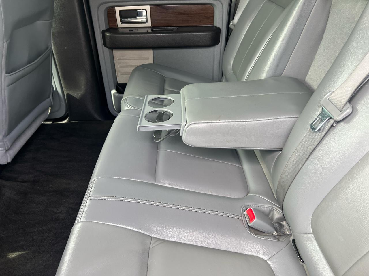 Ford F-150 4WD SuperCrew 145" Lariat 2013