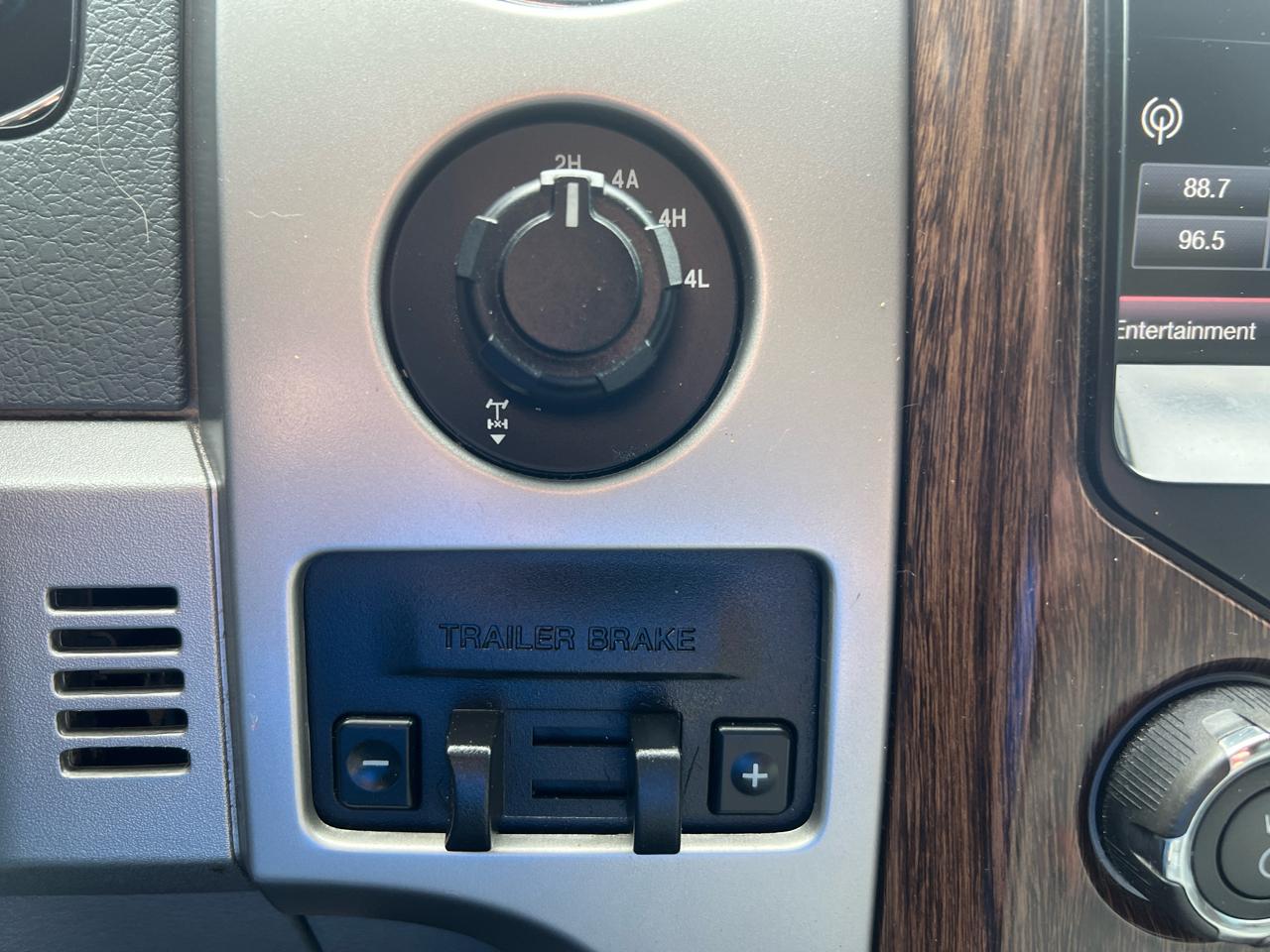 Ford F-150 4WD SuperCrew 145" Lariat 2013