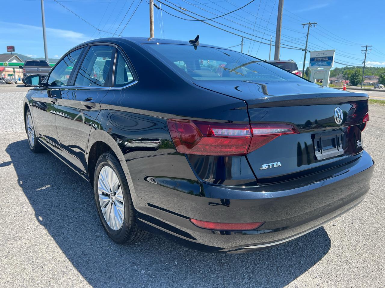 Volkswagen Jetta S 4D Sedan 2020
