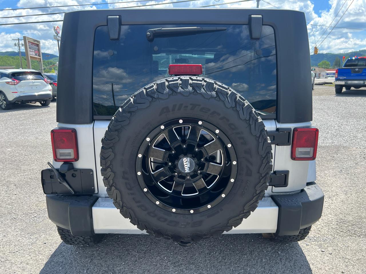 Jeep Wrangler 4WD 4dr Unlimited Sahara 2008