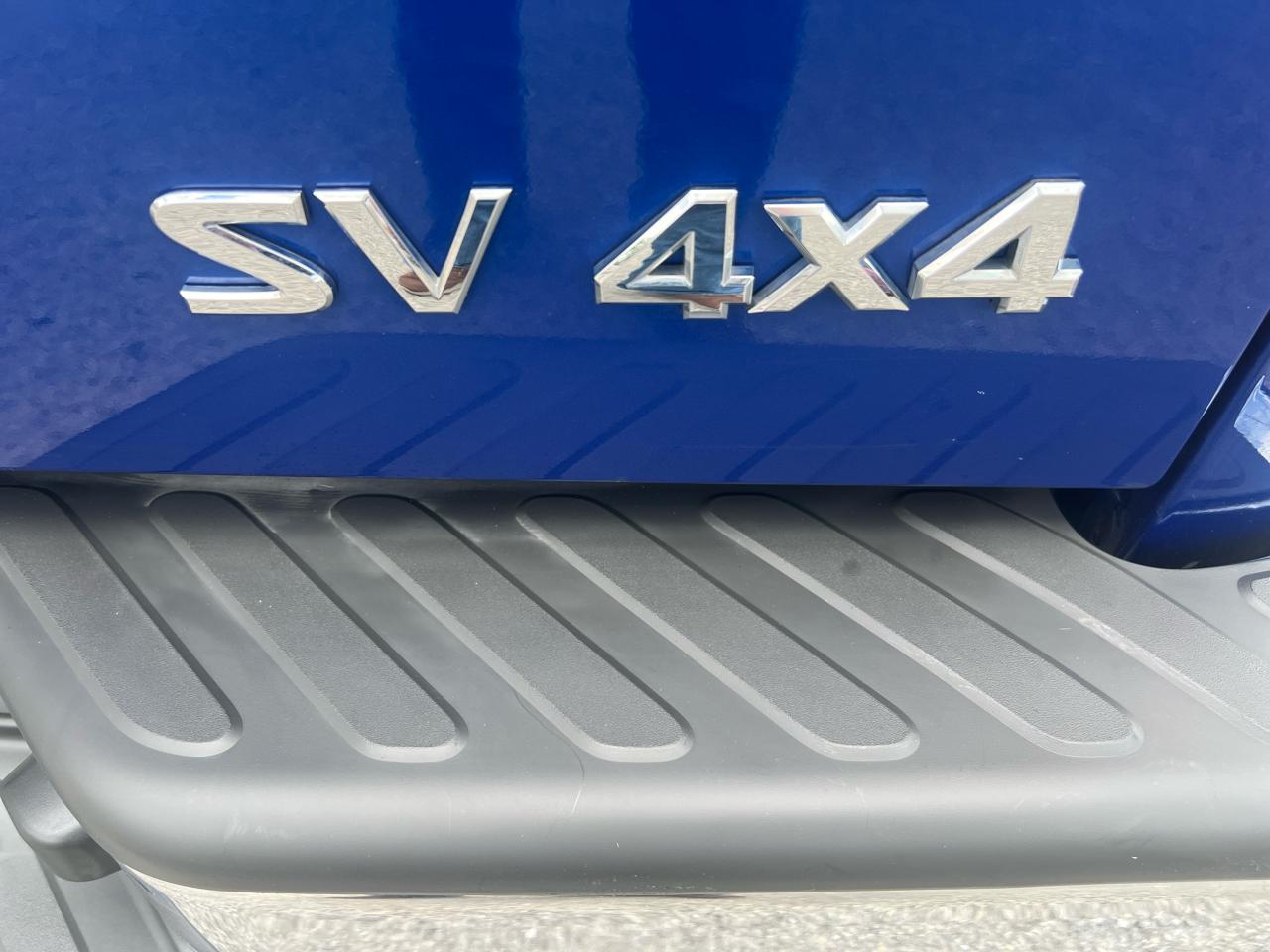 Nissan Frontier 4WD Crew Cab SWB Auto SV 2015