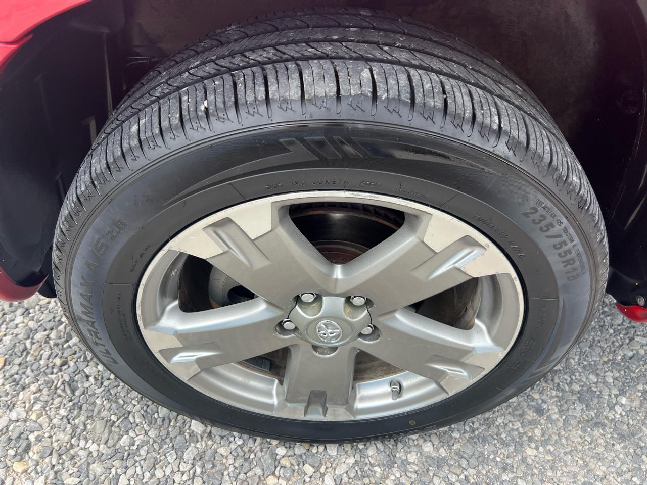 Toyota RAV4 4WD 4dr V6 5-Spd AT Sport (Natl) 2008