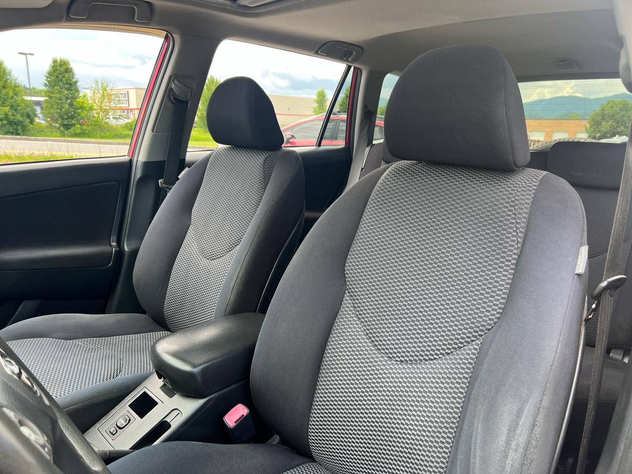 Toyota RAV4 4WD 4dr V6 5-Spd AT Sport (Natl) 2008