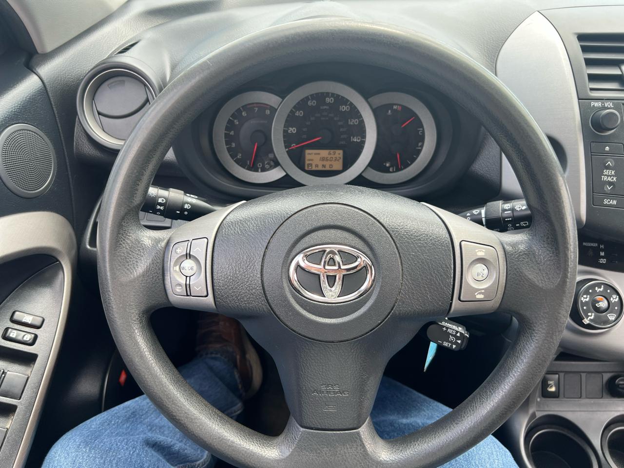 Toyota RAV4 4WD 4dr V6 5-Spd AT Sport (Natl) 2008