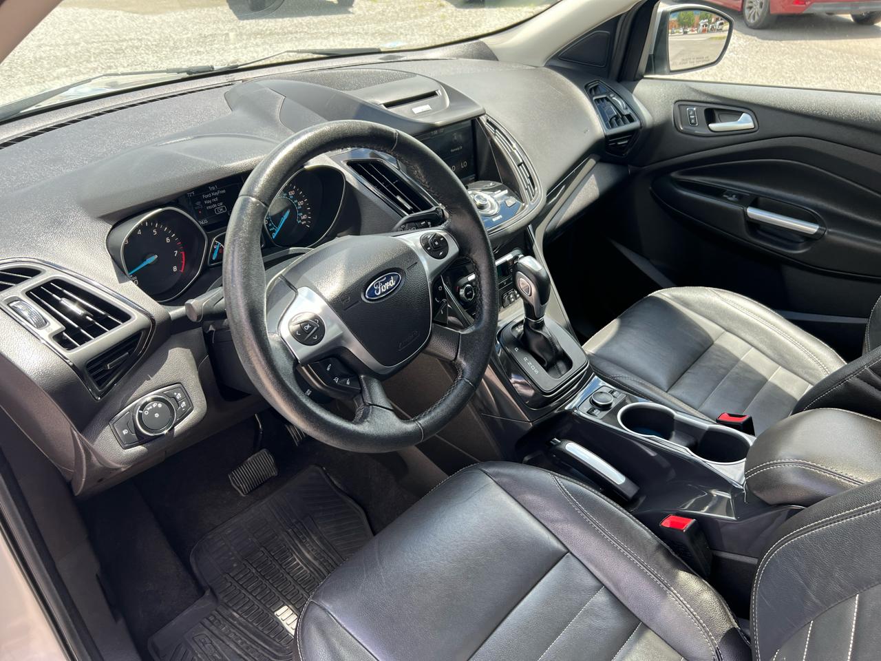 Ford Escape 4WD 4dr Titanium 2014
