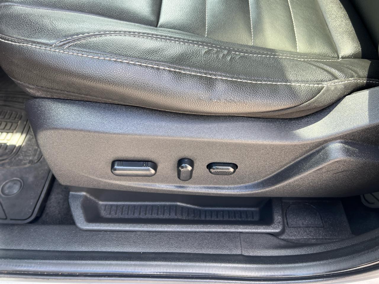 Ford Escape 4WD 4dr Titanium 2014