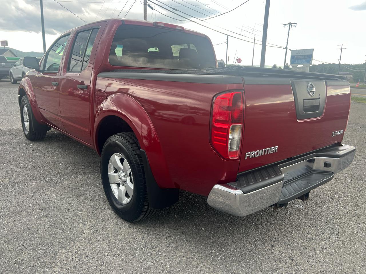 Nissan Frontier 4WD Crew Cab SWB Auto SE 2009