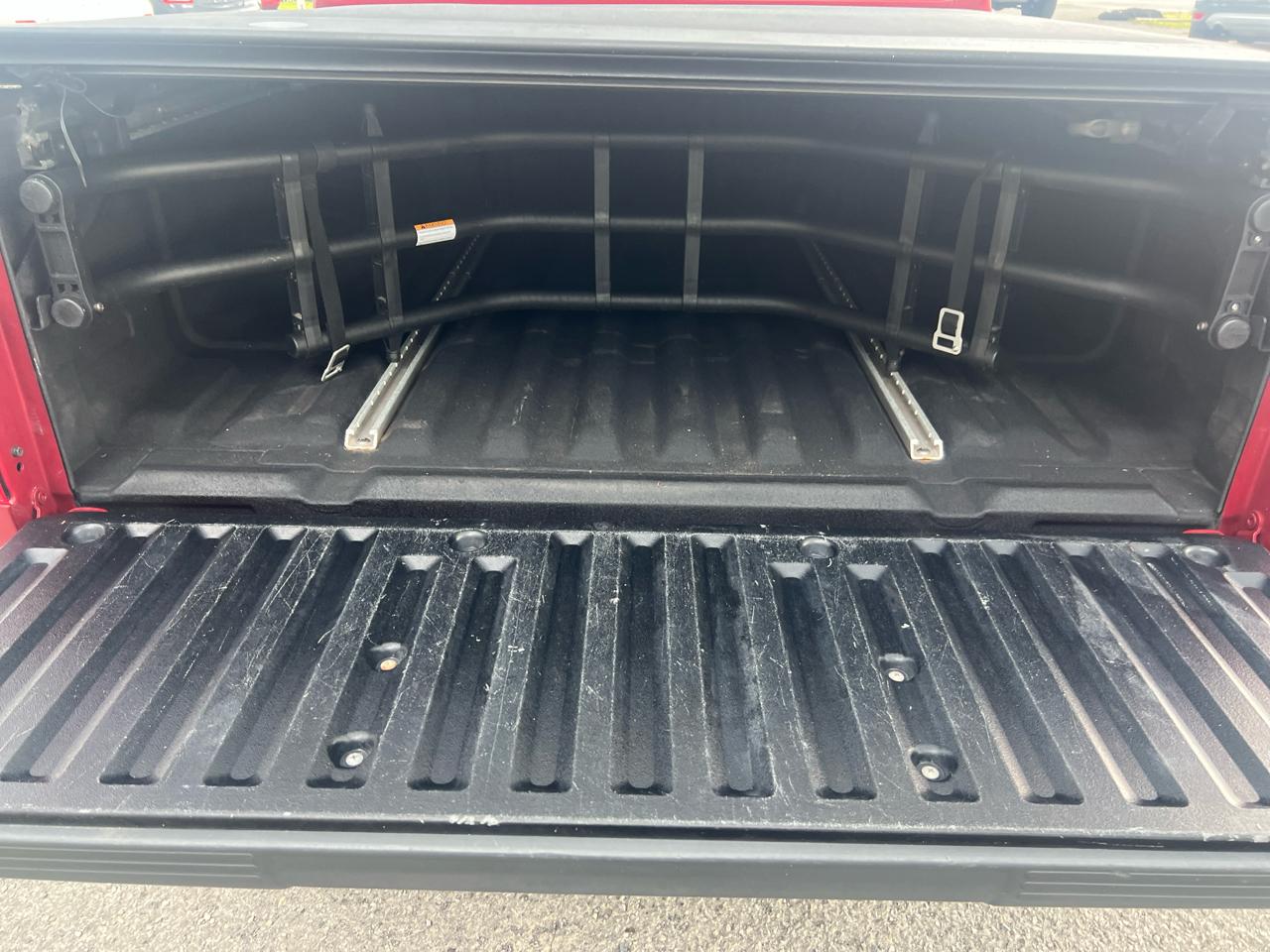 Nissan Frontier 4WD Crew Cab SWB Auto SE 2009