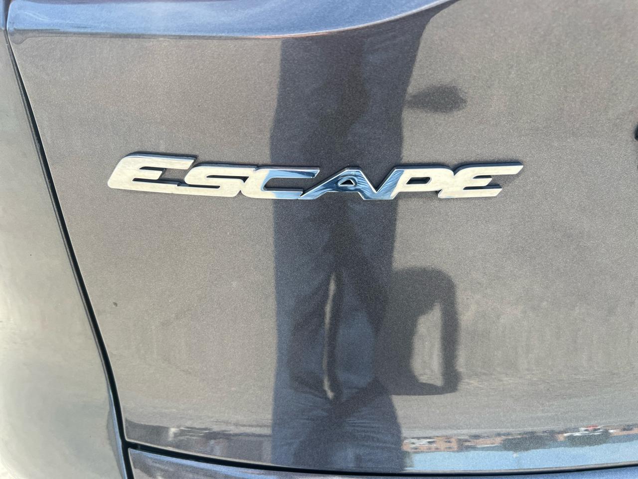 Ford Escape 4WD 4dr SE 2015