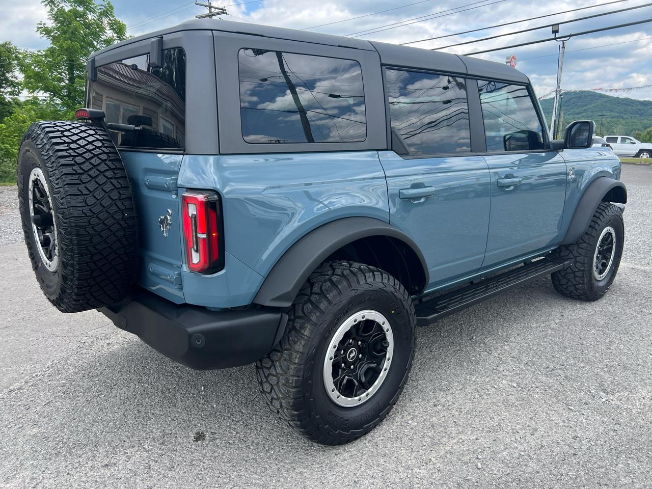 Ford Bronco Outer Banks 4 Door 4x4 2022