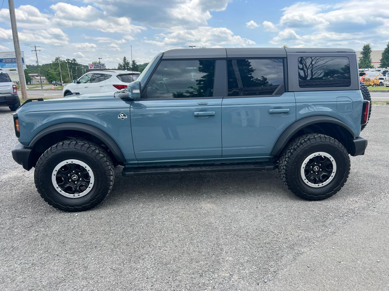 Ford Bronco Outer Banks 4 Door 4x4 2022