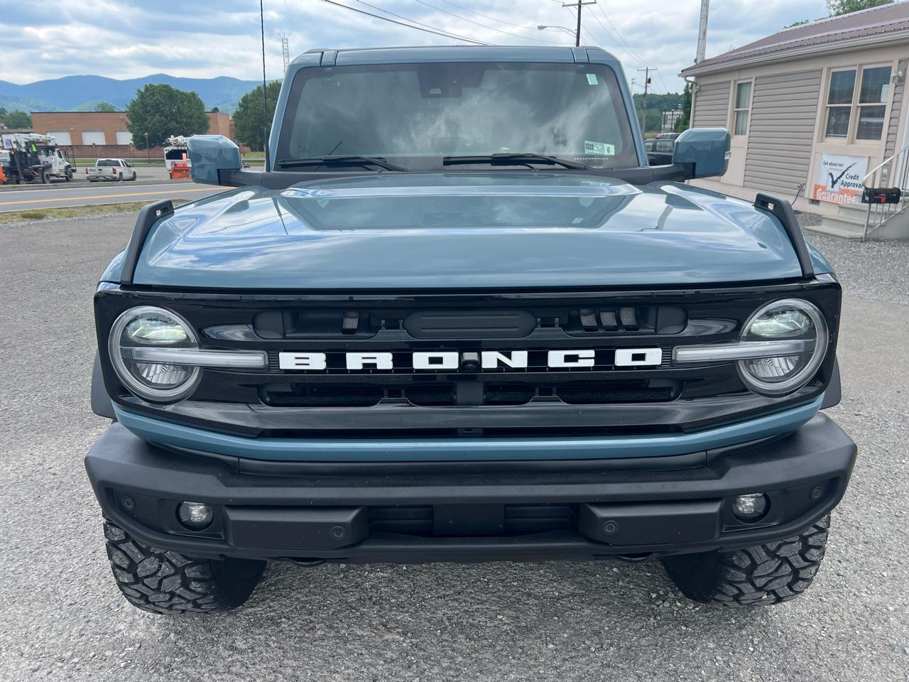 Ford Bronco Outer Banks 4 Door 4x4 2022