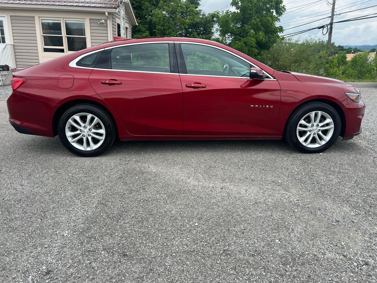 Chevrolet Malibu 4dr Sdn LT w/1LT 2017