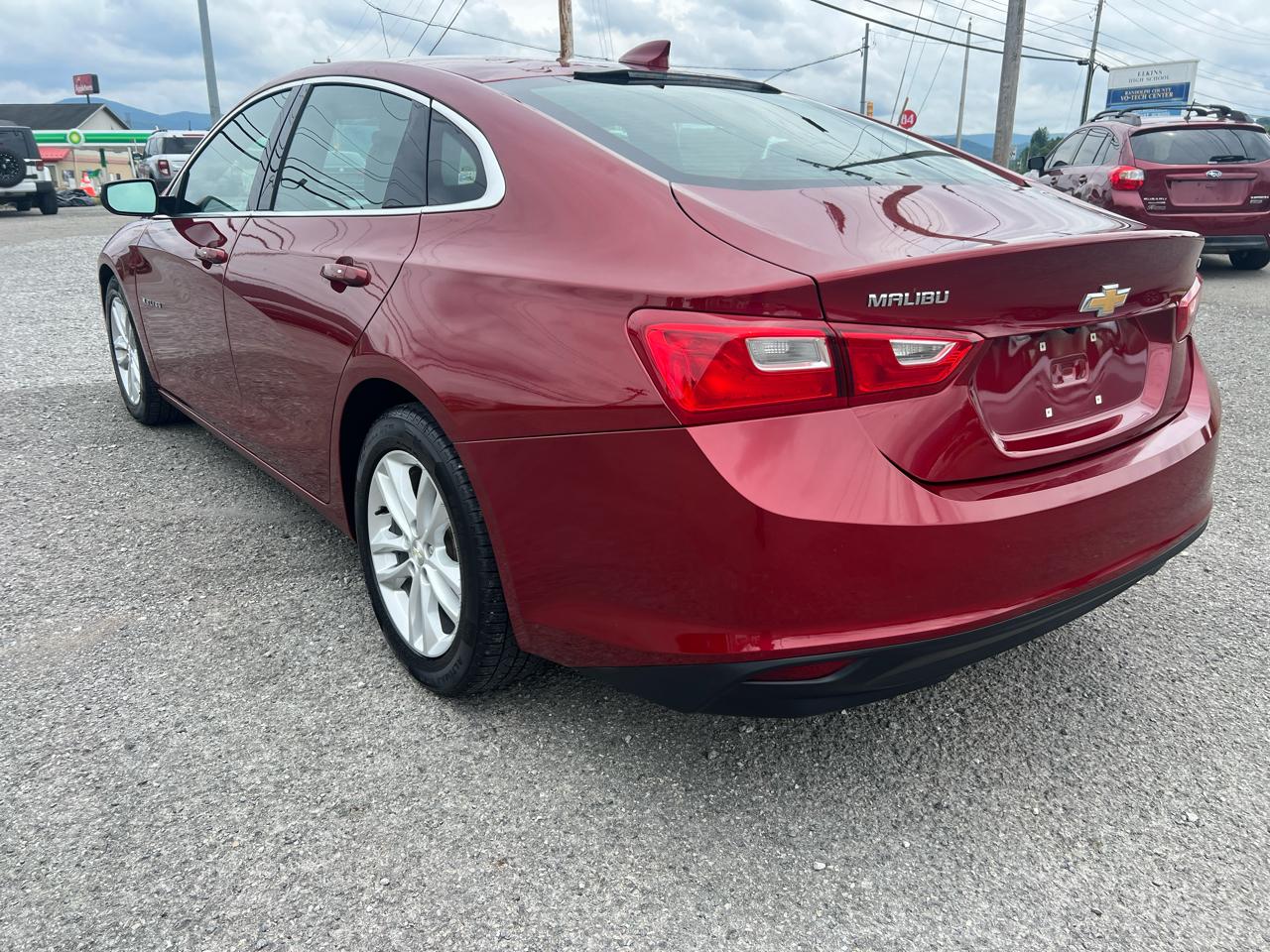 Chevrolet Malibu 4dr Sdn LT w/1LT 2017
