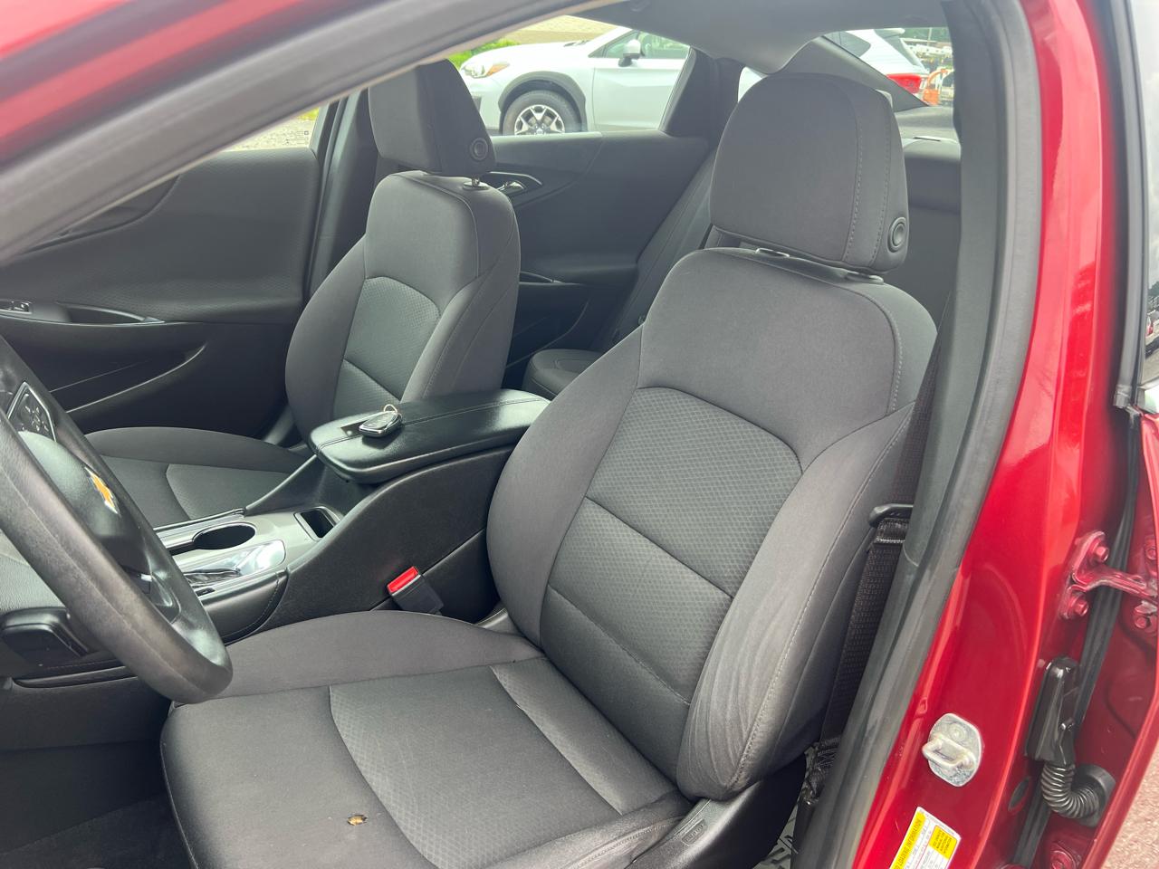 Chevrolet Malibu 4dr Sdn LT w/1LT 2017