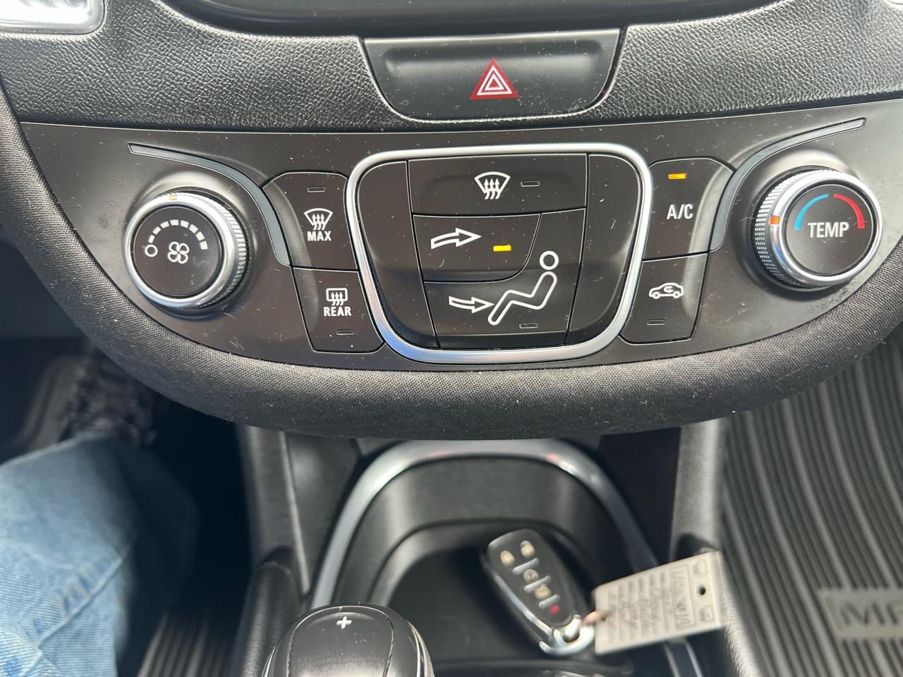 Chevrolet Malibu 4dr Sdn LT w/1LT 2017