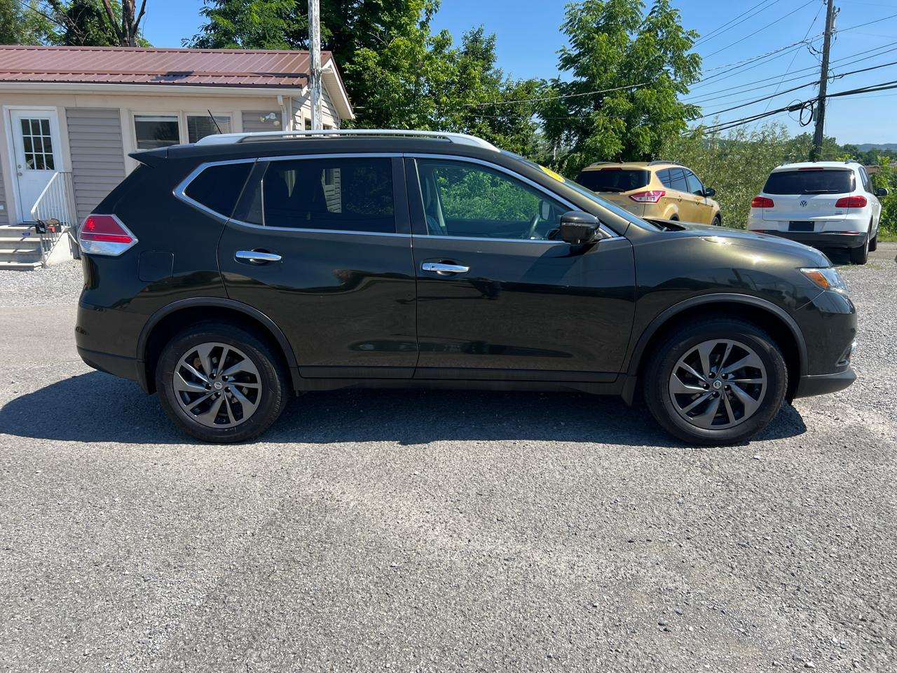 Nissan Rogue AWD 4dr SL 2016
