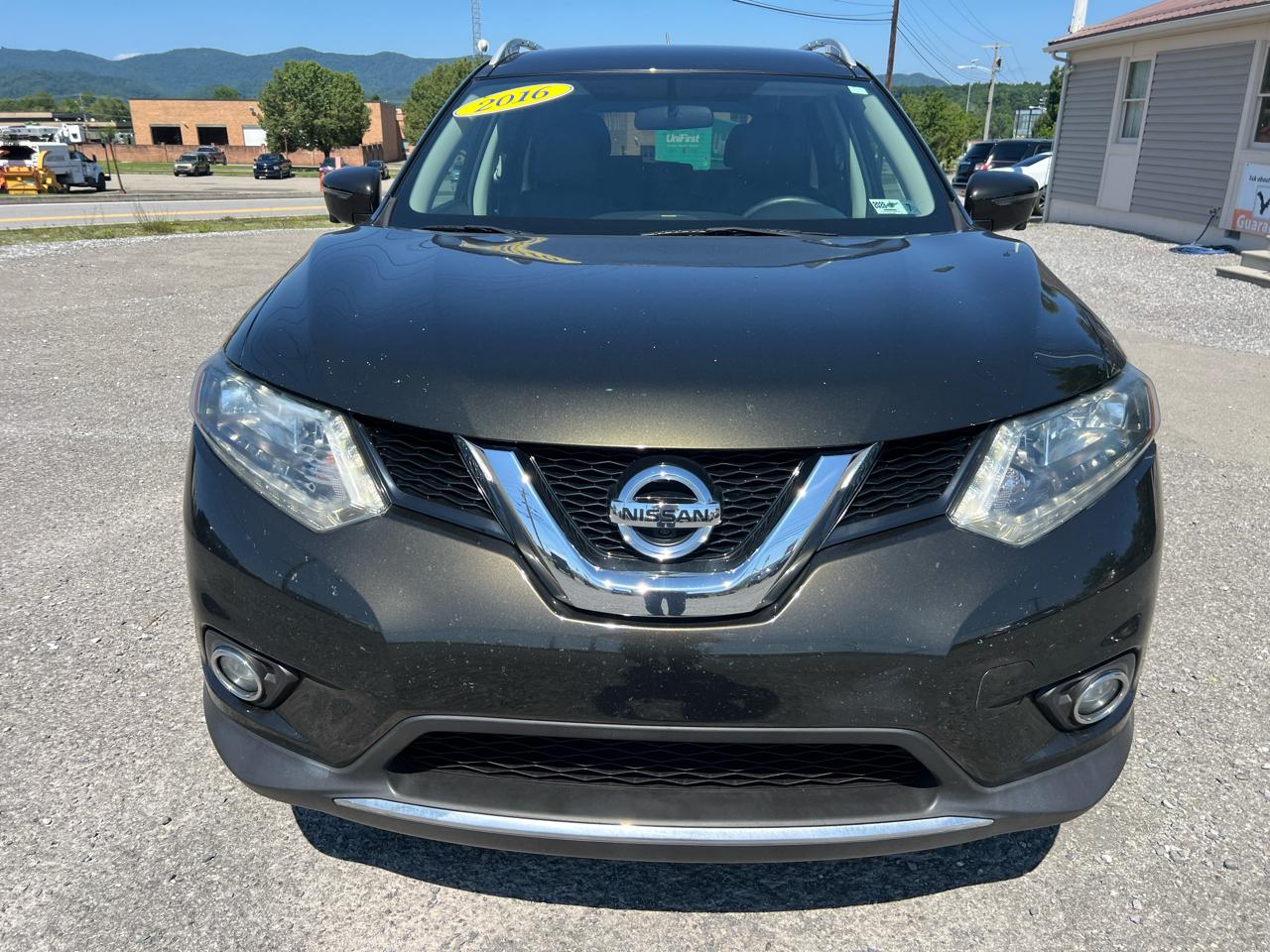 Nissan Rogue AWD 4dr SL 2016