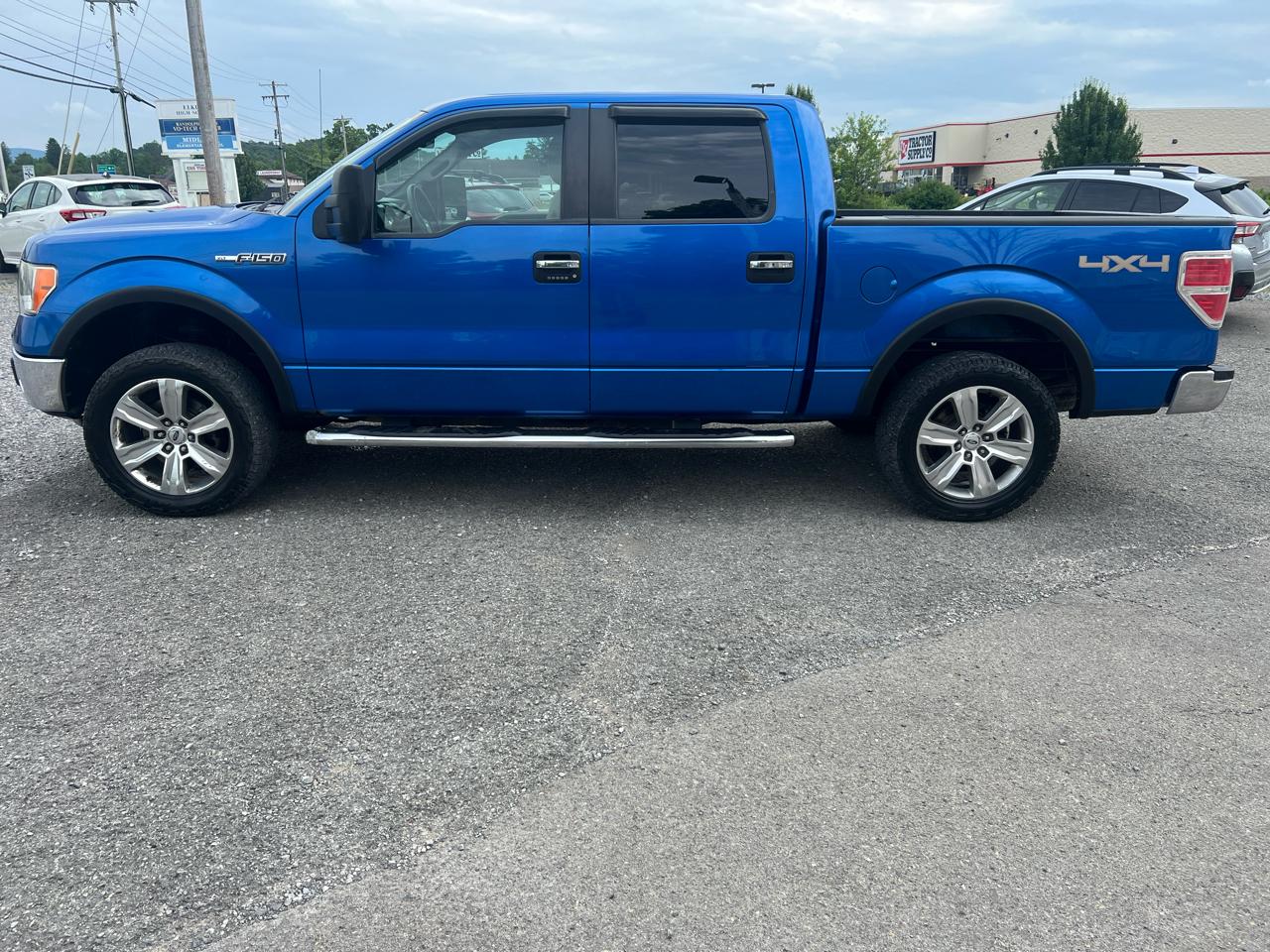 Ford F-150 4WD SuperCrew 139" XLT 2013