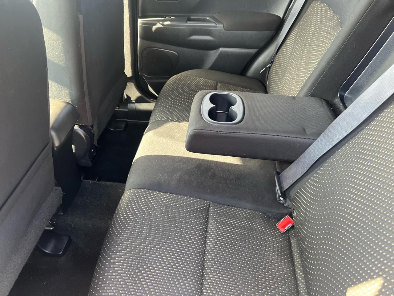 Mitsubishi Outlander Sport AWC 4dr CVT 2.0 ES 2016