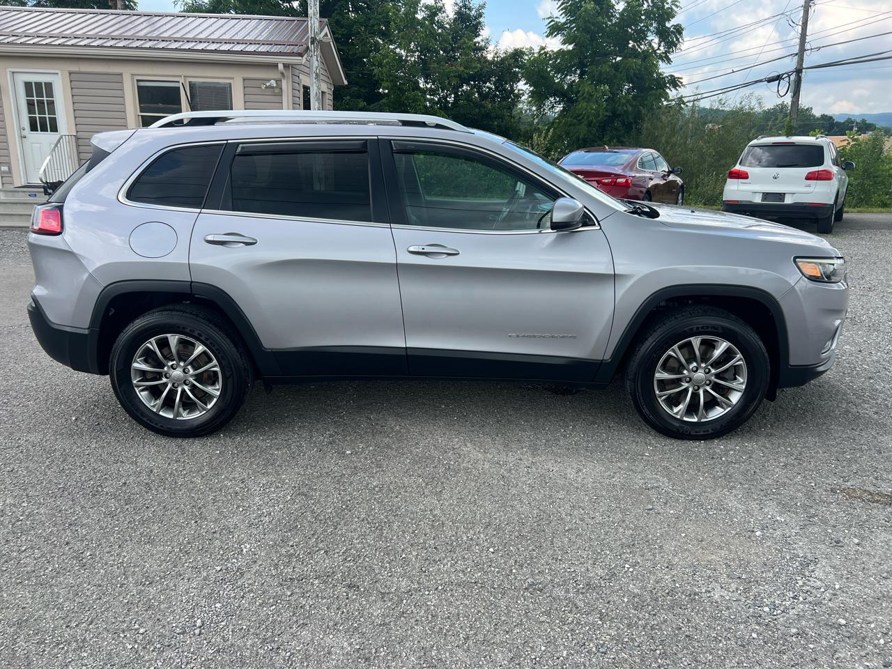 Jeep Cherokee Latitude Plus 4x4 2020