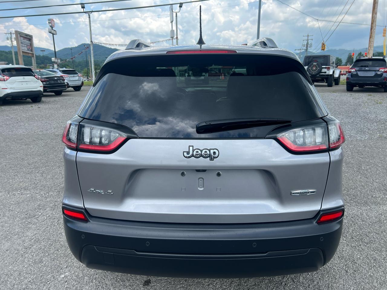 Jeep Cherokee Latitude Plus 4x4 2020