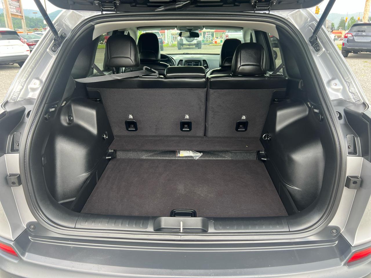 Jeep Cherokee Latitude Plus 4x4 2020