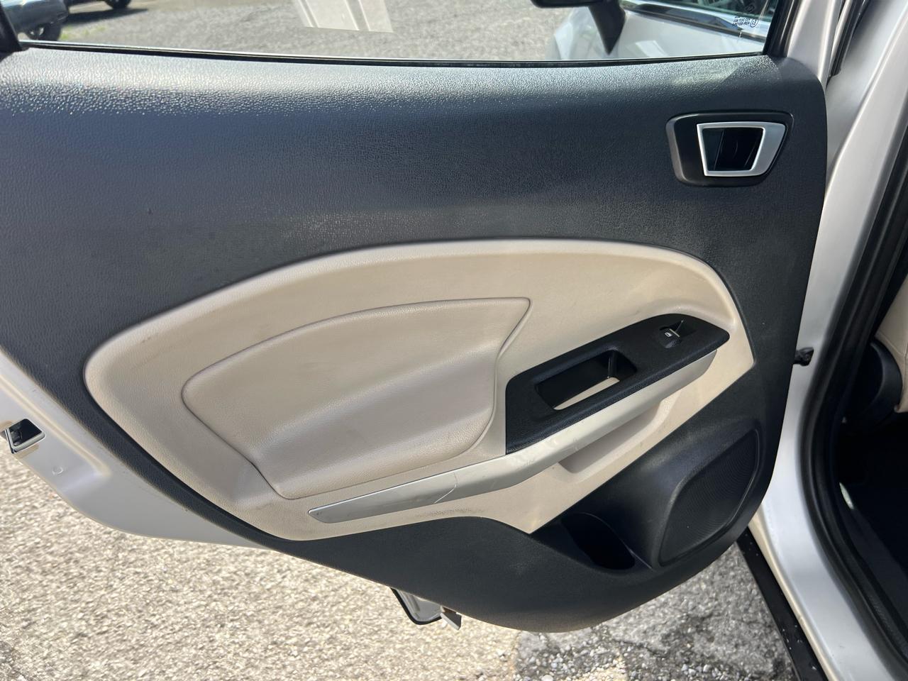 Ford EcoSport Titanium 4WD 2018