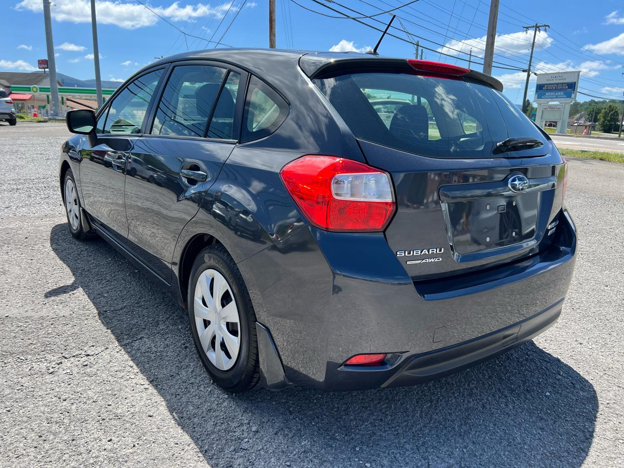 Subaru Impreza Wagon 5dr Auto 2.0i 2012