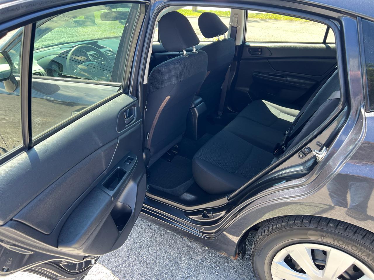Subaru Impreza Wagon 5dr Auto 2.0i 2012