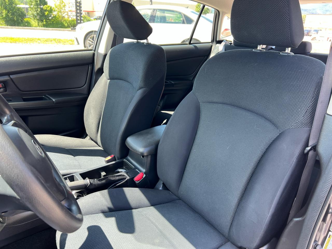 Subaru Impreza Wagon 5dr Auto 2.0i 2012
