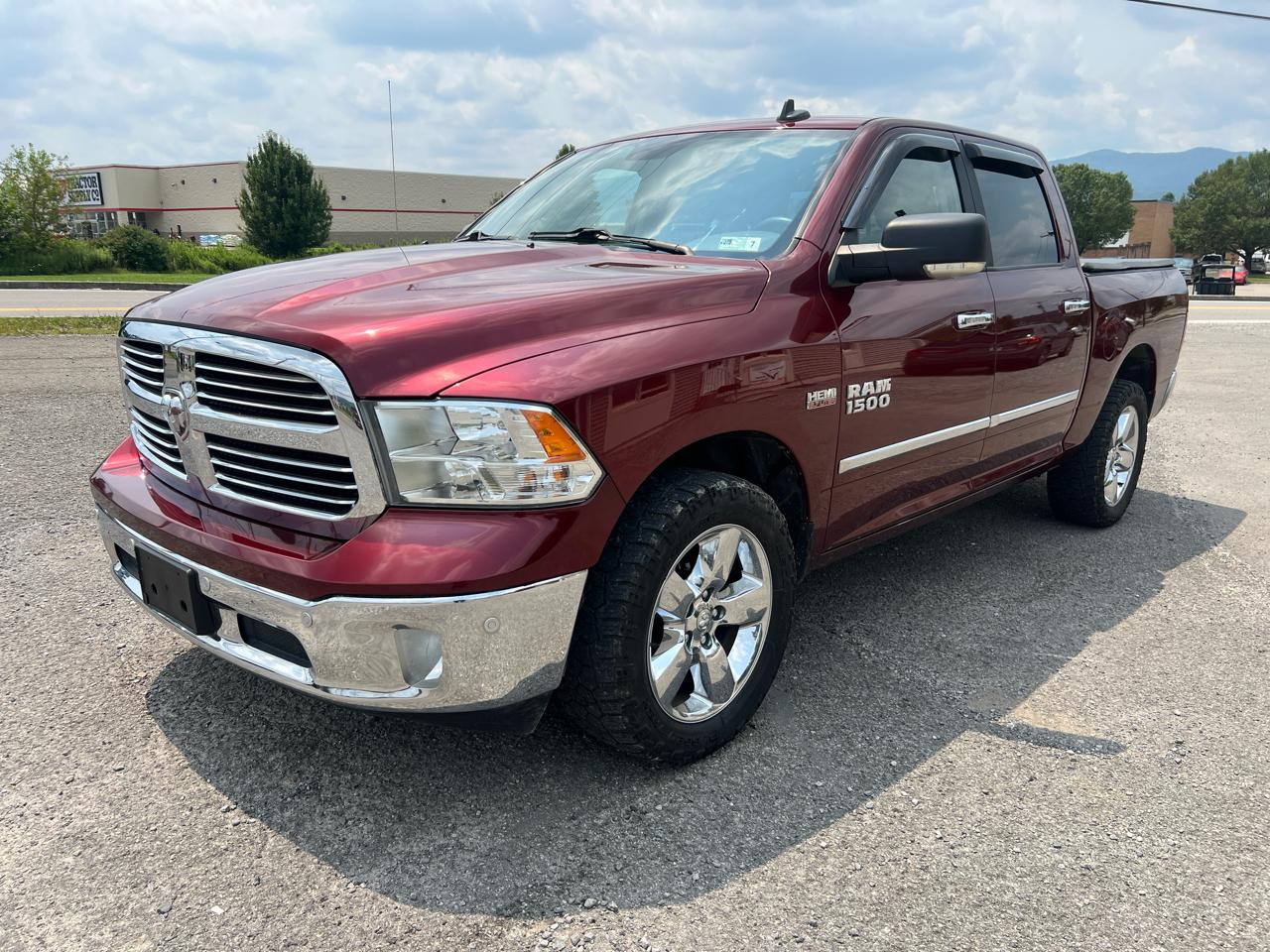 RAM 1500 Big Horn 4x4 Crew Cab 5'7" Box 2018