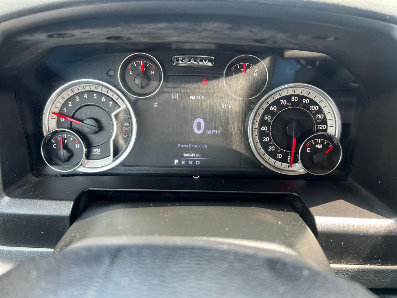 RAM 1500 Big Horn 4x4 Crew Cab 5'7" Box 2018