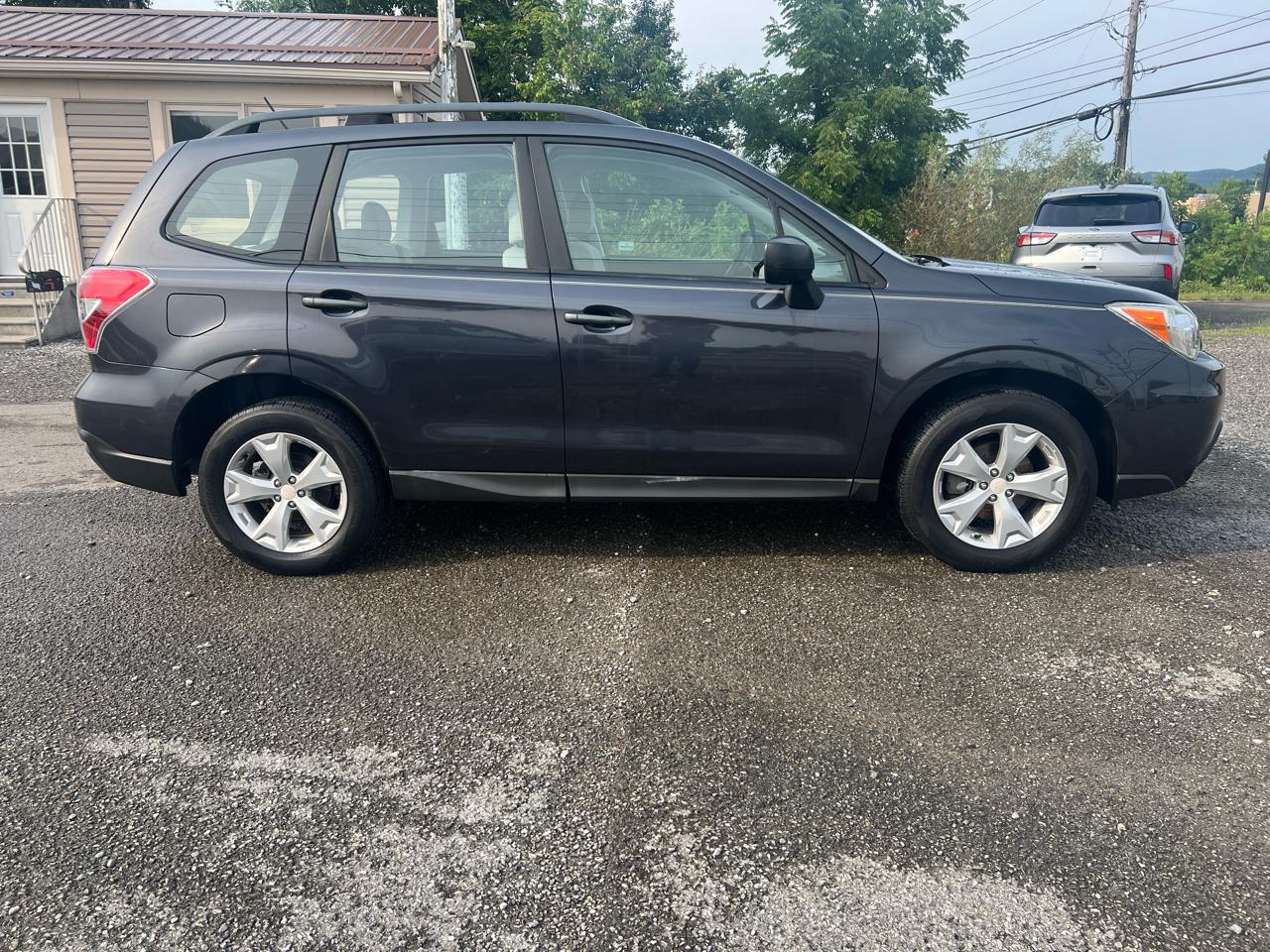 Subaru Forester 4dr CVT 2.5i PZEV 2015